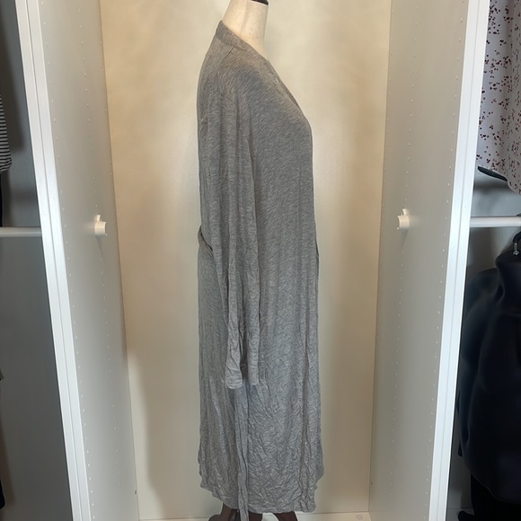 NWT Ekouaer Gray Lightweight Cardigan with Pockets and Belt Size Large - Picture 2 of 8